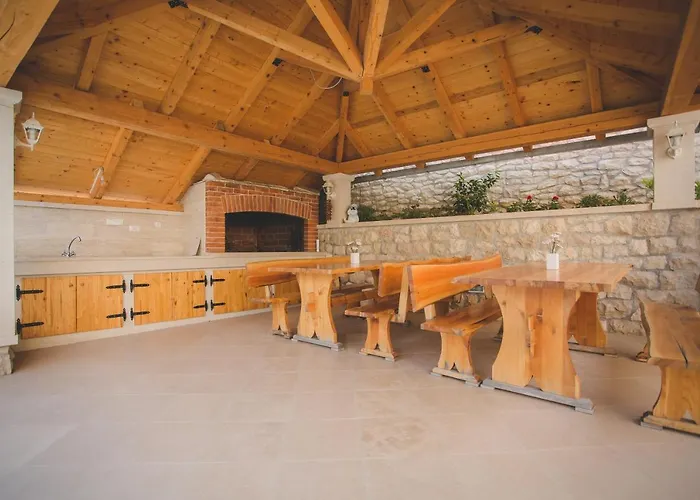 Bauk Maison d'hôtes Pucisca